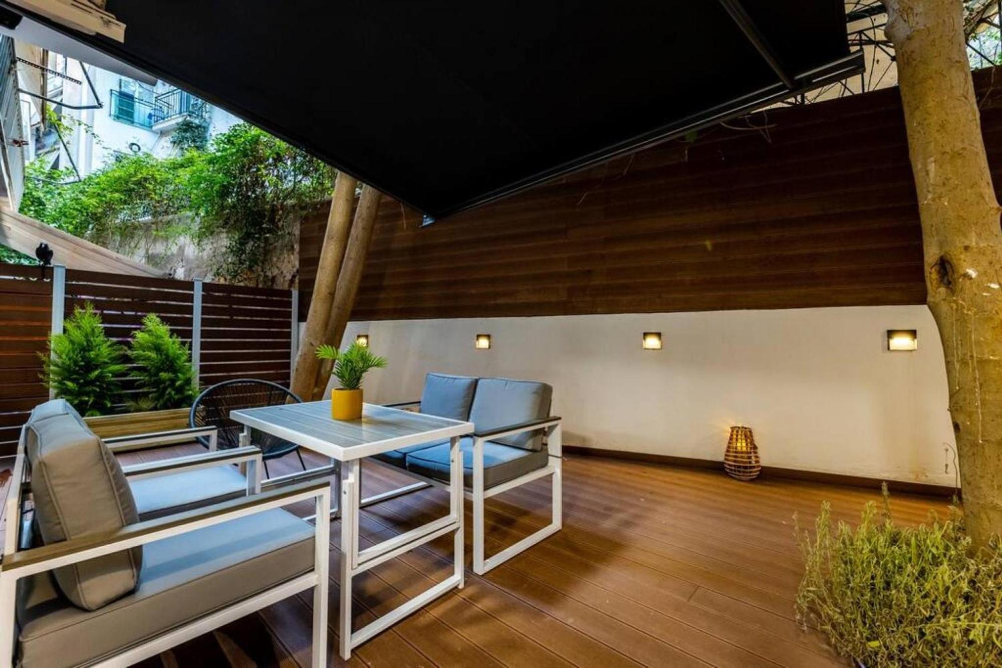 Apartment Backyard Modern House Nea Smyrni *