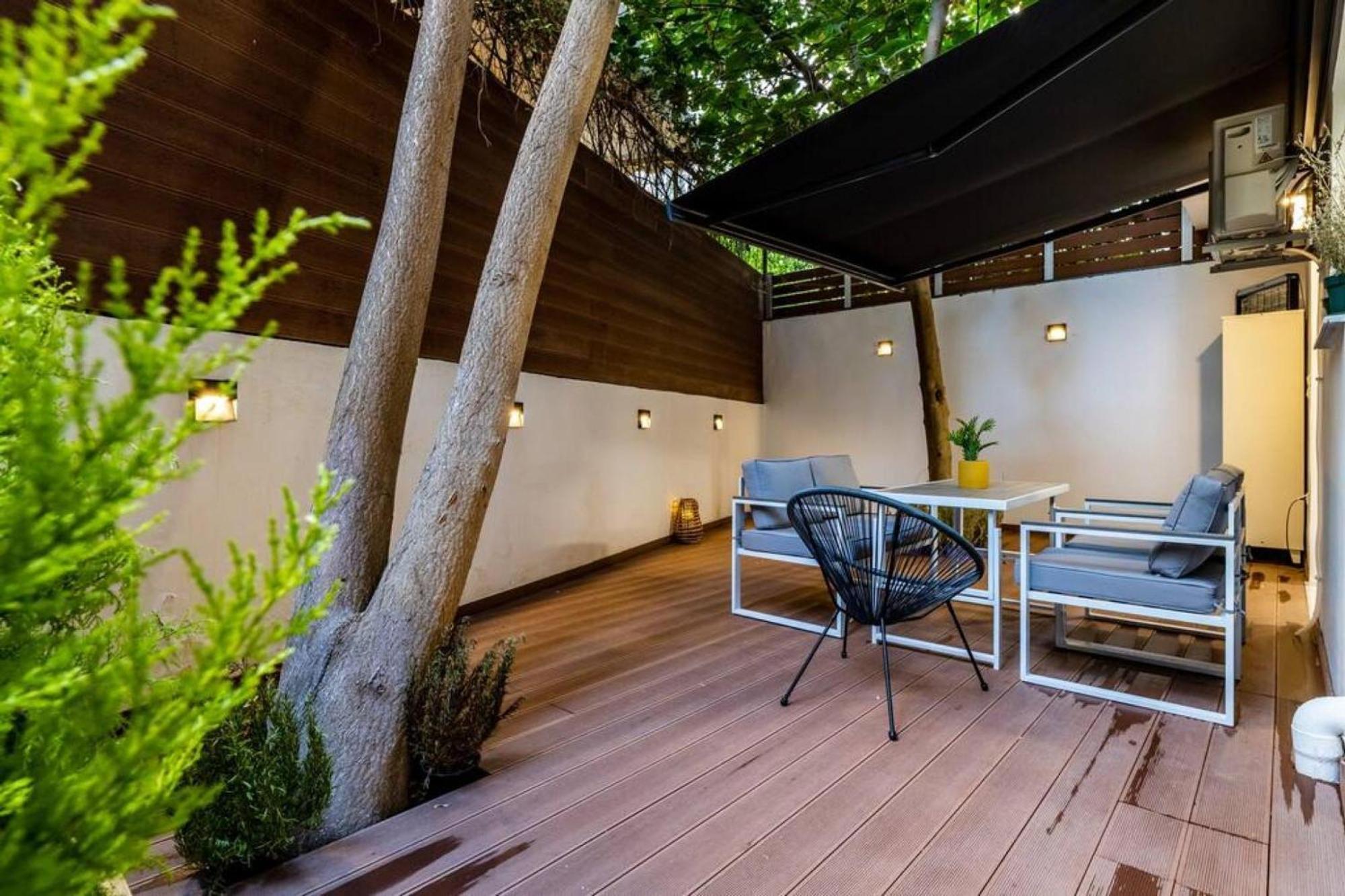 Backyard Modern House Nea Smyrni * Athens